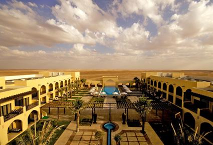 احتفي بالعيد لدى فندق ومنتجع تلال ليوا